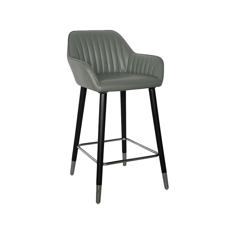 Pu Modern Style com banquinho de barra preto